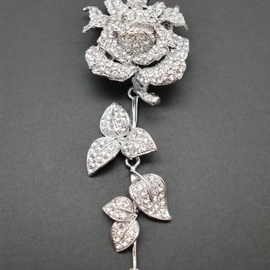 BROCHE BISUTERÍA PLATEADO