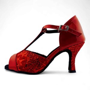 Red dance shoes – Rosita