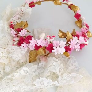 Tiara de flores frambuesa